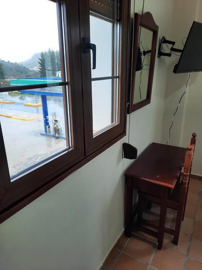 Apartamentos Refugio Del Viajero Parauta Dış mekan fotoğraf